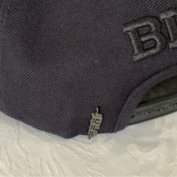 NFL Official Licensed Buffalo Bills Hat, Black, adjustable hat.NEW WITH TAGS - Picture 9 of 10